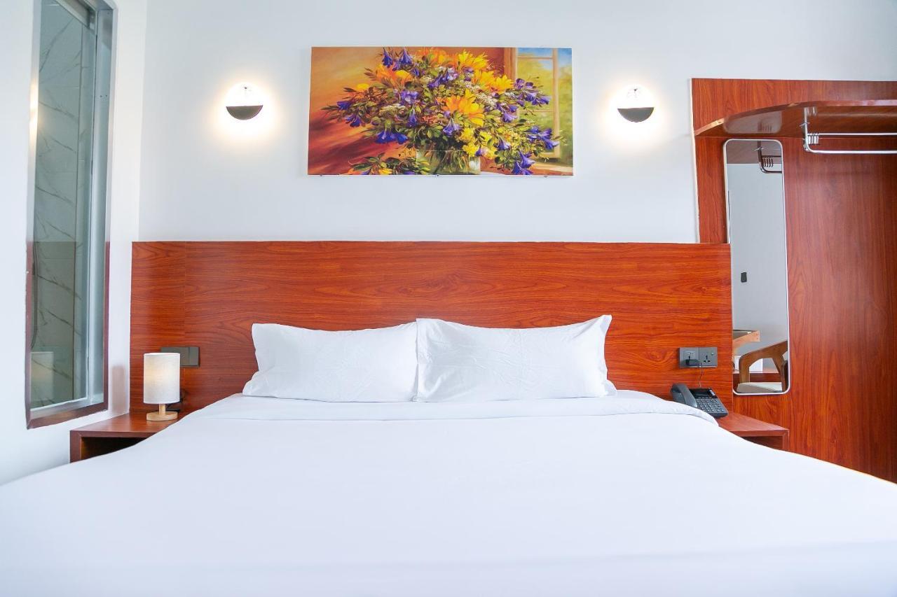 Totara 4*
